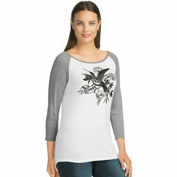 Hanes Tops - NWT HANES WOMEN'S 3/4 SLEEVE FREE SPIRIT GRAPHIC T